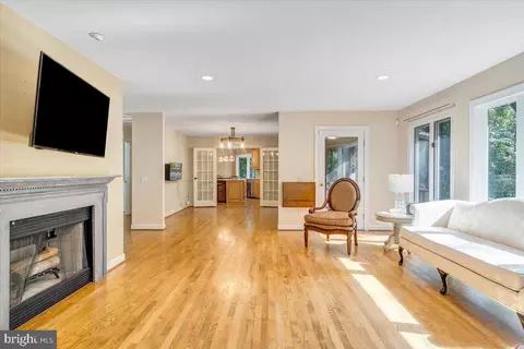 Living - 310 Saddleback Trl, Hardy, VA 24101 photo 3 of 4