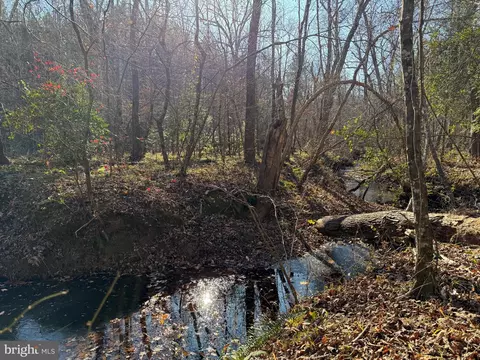 tbd Community House Rd #LOT 7, Kents Store, VA 23084