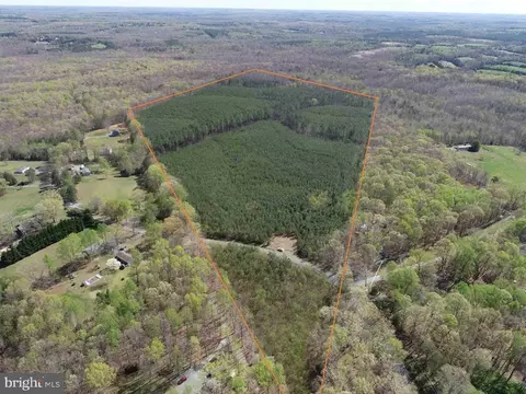 Bluebird Lane, Cunningham, VA 22963