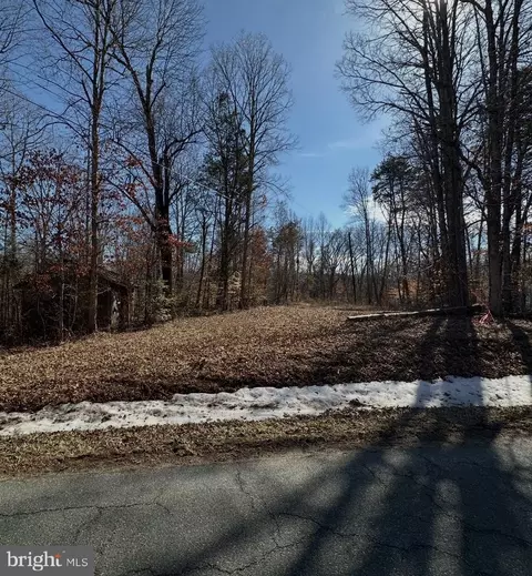 0 Stage Junction Rd, Columbia, VA 23038