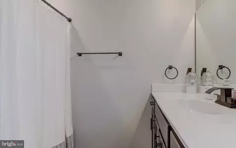 Entry Way - 126 Riva Way, Palmyra, VA 22963 photo 4 of 5