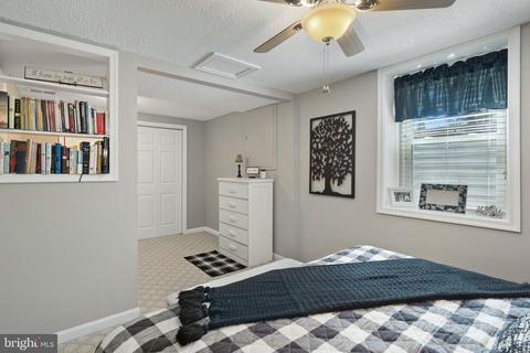 4680 Bluff Turn Turn, Marshall, VA 20115 photo 24