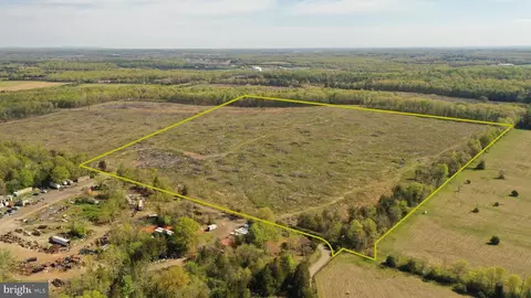 Strodes Mill Road, Remington, VA 22734