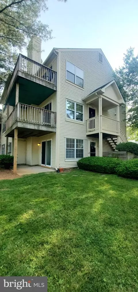 751 Cedar Crest Dr # a, Warrenton, VA 20186