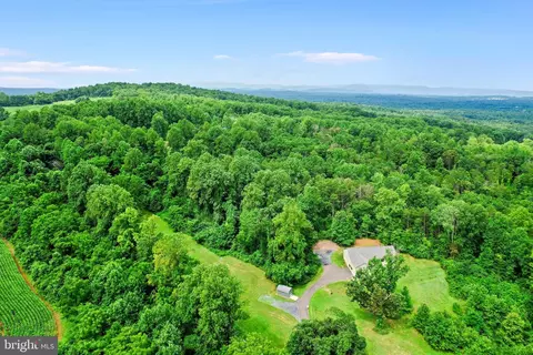 Wilson Road, Warrenton, VA 20186