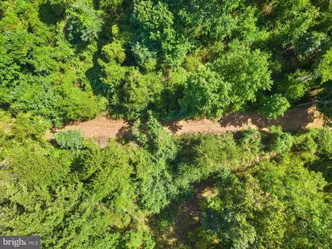 Apple Manor Road, Markham, VA 22643 photo 14