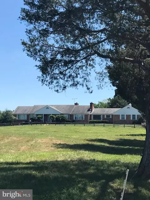 7787 Greenwich Rd, Catlett, VA 20119