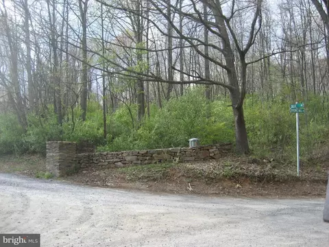Silo Road, Marshall, VA 20115