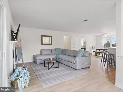 708 B Cedar Crest Dr, Warrenton, VA 20186 photo 10