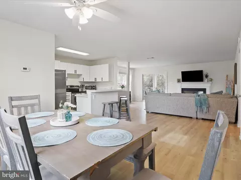 708 B Cedar Crest Dr, Warrenton, VA 20186 photo 13