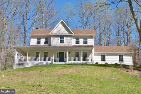 7263 Auburn Mill Rd, Warrenton, VA 20187