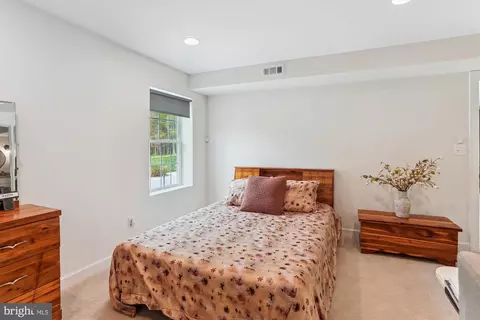 Bedroom - 17585 Brandy Ln, Marshall, VA 20115 photo 11 of 12