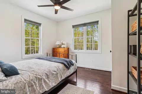 Bedroom - 17585 Brandy Ln, Marshall, VA 20115 photo 4 of 12