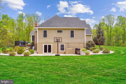 Other - 17585 Brandy Ln, Marshall, VA 20115 photo 3 of 31
