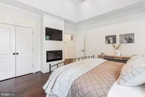 Bedroom - 17585 Brandy Ln, Marshall, VA 20115 photo 3 of 12