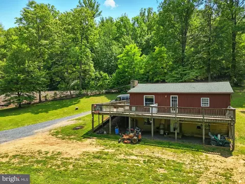 13057 John Marshall Hwy, Linden, VA 22642