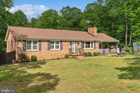 5232 Sumerduck Rd, Sumerduck, VA 22742 photo 32