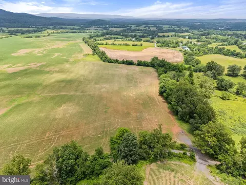 10674 Ada Rd, Marshall, VA 20115 photo 12