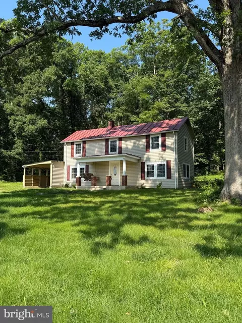 8272 Greenwich Rd, Catlett, VA 20119