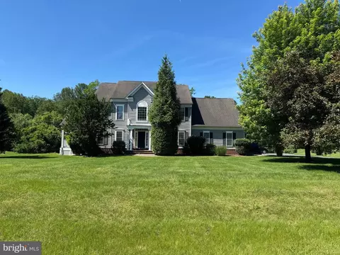 6926 Emma Ct, Warrenton, VA 20187