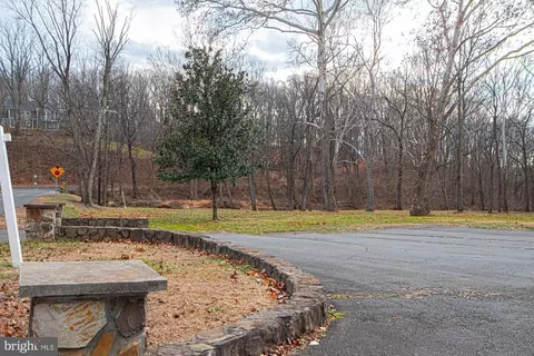 8270 Rogues Rd, Catlett, VA 20119 photo 35