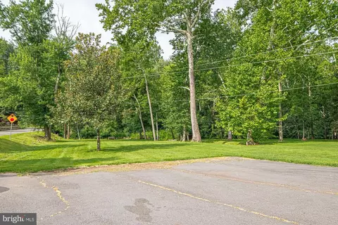 8270 Rogues Rd, Catlett, VA 20119 photo 33