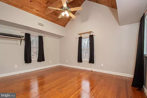 8270 Rogues Rd, Catlett, VA 20119 photo 21