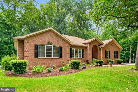 5460 Westfield Ct, Warrenton, VA 20187