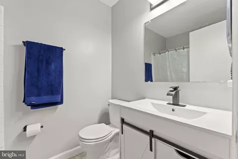 13 Aviary St, Warrenton, VA 20186 photo 17