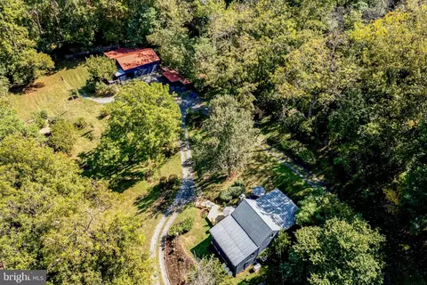 3225 Sage Rd, Markham, VA 22643 photo 5
