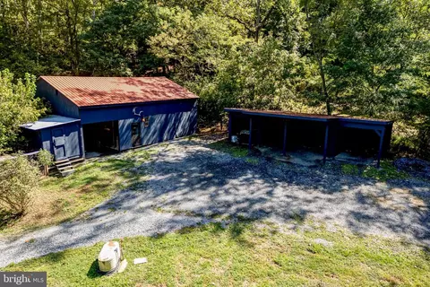 3225 Sage Rd, Markham, VA 22643 photo 7