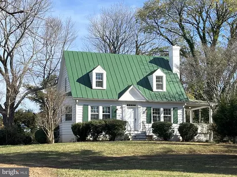 641 Old Meetze Rd, Warrenton, VA 20186