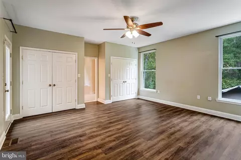 Bedroom - 5536 Keyser Rd, Hume, VA 22639 photo 1 of 5
