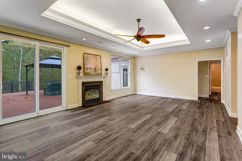 Living - 5536 Keyser Rd, Hume, VA 22639 photo 1 of 2