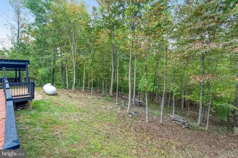 Exterior - 5536 Keyser Rd, Hume, VA 22639 photo 13 of 22