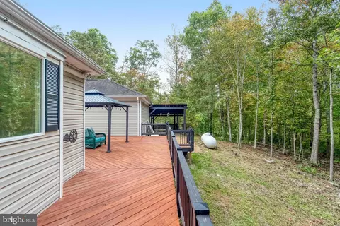 Exterior - 5536 Keyser Rd, Hume, VA 22639 photo 11 of 22