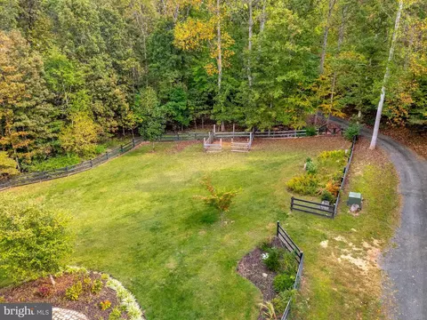 Exterior - 5536 Keyser Rd, Hume, VA 22639 photo 22 of 22