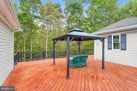 Exterior - 5536 Keyser Rd, Hume, VA 22639 photo 7 of 22