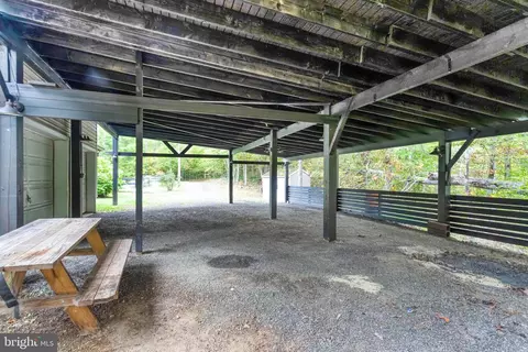 Exterior - 5536 Keyser Rd, Hume, VA 22639 photo 15 of 22