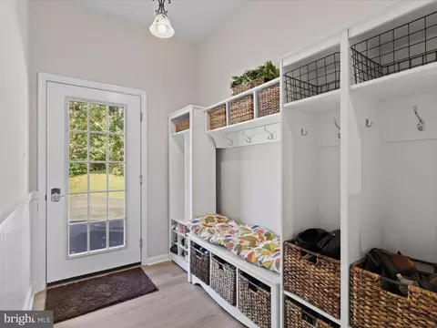 6069 Beverleys Mill Rd, Broad Run, VA 20137 photo 25