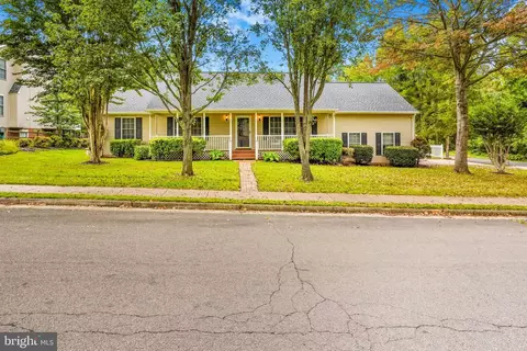 7785 Millfield Dr, Warrenton, VA 20187