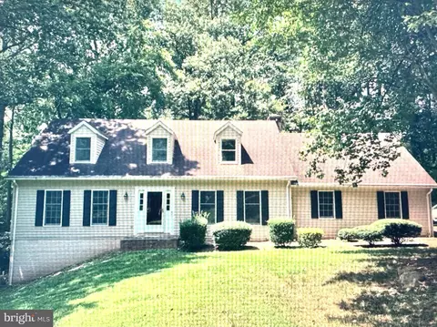 5769 Pendleton Ln, Warrenton, VA 20187