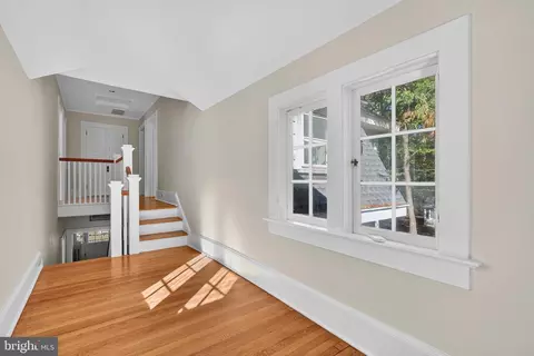 Entry Way - 4561 Weston Rd, Warrenton, VA 20187 photo 6 of 6