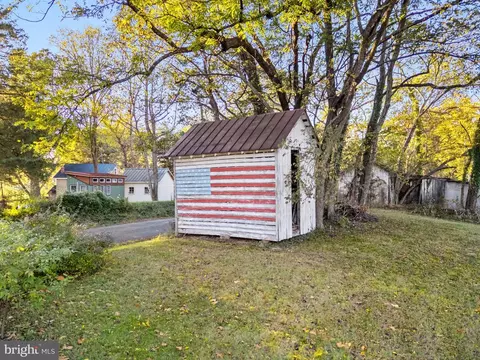 Exterior - 4561 Weston Rd, Warrenton, VA 20187 photo 17 of 17