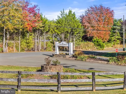 View/Area - 4561 Weston Rd, Warrenton, VA 20187 photo 4 of 8