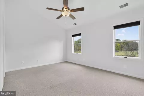 10637 Crest Hill Rd, Marshall, VA 20115 photo 32