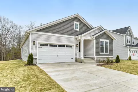 2067 Springvale Dr, Bealeton, VA 22712