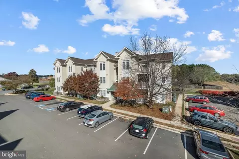 6161 Willow Pl #305, Bealeton, VA 22712