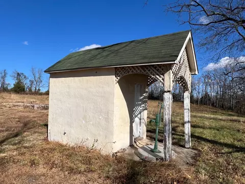 7035 Leeds Mnr, Marshall, VA 20115 photo 12