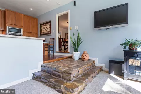 Entry Way - 7127 Wilson Rd, Marshall, VA 20115 photo 1 of 6